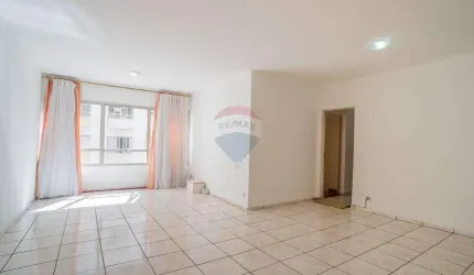 RE/MAX vende Apartamento, 3 dormitórios, 1 suíte, 1 vaga coberta, no Centro de Campinas - R$ 360.000