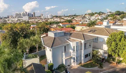 RE/MAX Vende Casa com 3 suítes, 300m², Parque Alto Taquaral, Campinas, SP - R$ 2.100.000,00