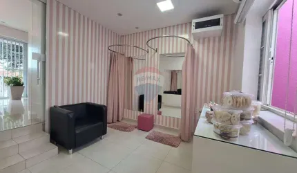 RE/MAX Aluga Casa Comercial em Valinhos - R$ 12.500,00
