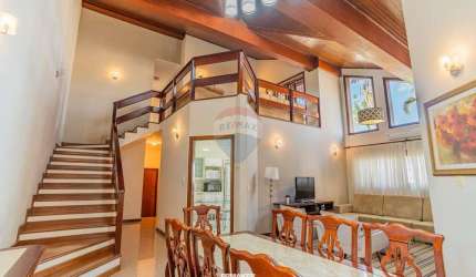 Casa condomínio Solarium a venda 3 suites, 3 vagas 315m² em Valinhos-SP