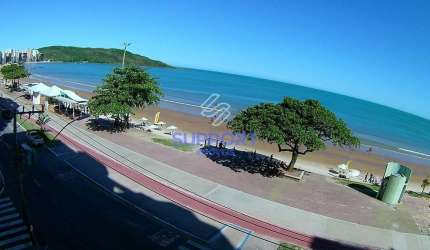 Apartamento com 3 suítes no bairro Praia do Morro em Guarapari - Vista para o mar e 200 m² de área