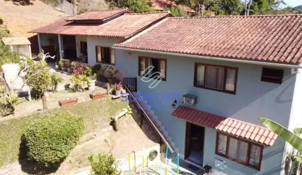 Residência Exclusiva em Condomínio Fechado: Viva com Luxo e Segurança em Domingos Martins, ES - Sup