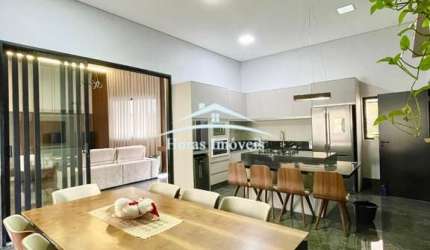 Aluguel de Casa de Luxo em Condomínio - 4 Quartos, 4 Suítes, 5 Banheiros - Cuiabá-MT, Jardim Imperial - Belvedere 1