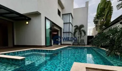 Casa Condomínio Villagio com Piscina em Americana