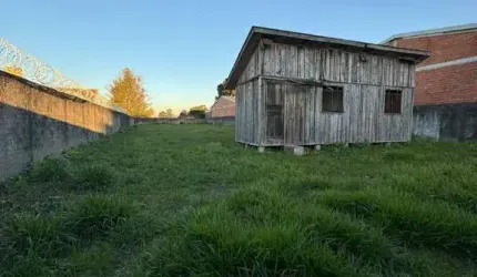 Terreno à venda na Rua Quirino Zagonel, 255, Braga, São José dos Pinhais por R$ 1.800.000