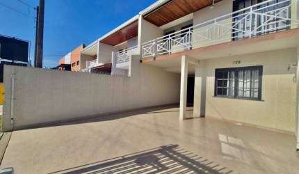 Casa com 3 quartos à venda na Rua Antônio Olinto, 139, São Pedro, São José dos Pinhais por R$ 699.000