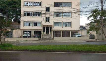 Apartamento com 3 quartos a venda no Batel