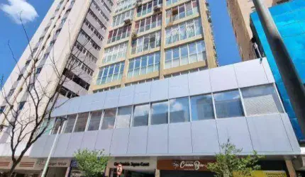 Sala a venda no Centro de Curitiba/PR