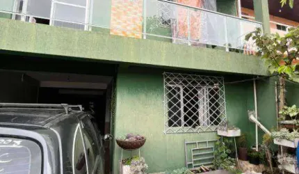Ideal para cliente investidor,  2 apartamento / 2 kitinetes tudo averbado