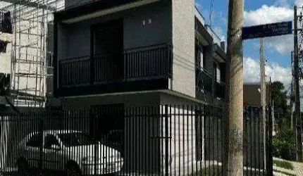 Sobrado com 2 dormitórios à venda, 67 m² por R$ 380.000,00 - Tatuquara - Curitiba/PR