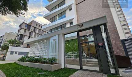 Apartamento com 3 suítes a venda no Água Verde