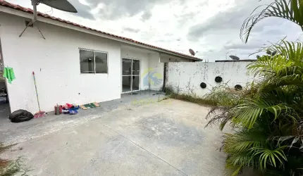 Casa Térrea, Cond. Rio Coxipó, 89m² com 03 quartos, Sendo 01 Suíte, 02 garagens, Valor 3.100,00