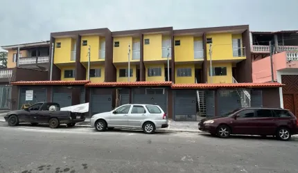 CASA FRONTAL DE 2 E 3 DORMITÓRIOS