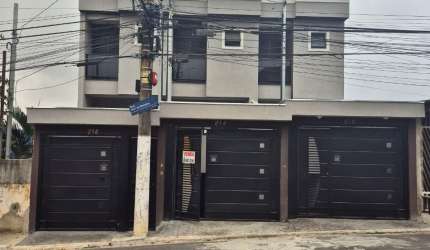 CASA FRONTAL COM 3 DORMS 4 VAGAS 1 SUÍTE