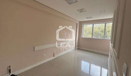 Conjunto Comercial à Venda, Vila Andrade, 42m², 3 Salas, 2 Vagas, R$ 340.000,00, São Paulo, SP