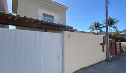 Alugo ótima casa 3 suites Itaipu Niterói