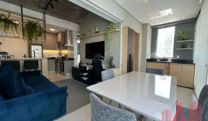 Lindo Apartamento à venda MOBILIADO com 1 dormitório, 1 vaga de garagem, com 45 m² - Moema