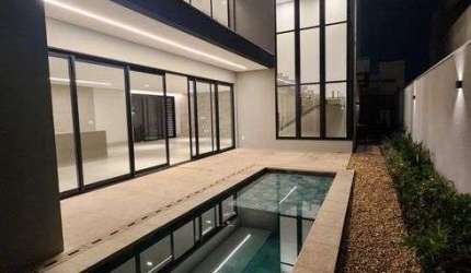 Casa de condomínio sobrado para venda possui 363 metros quadrados com 4 quartos