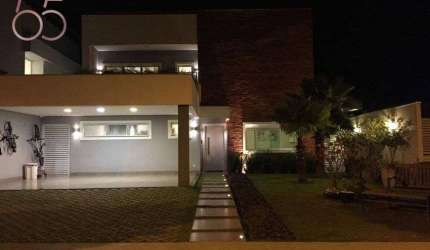 Sobrado no Condomínio Florais dos Lagos com 3 dormitórios à venda, 266 m² por R$ 3.800.000,00 - Av.