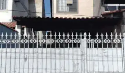 Casa com 2 quartos à venda na Rua Àvila, Bangu, Rio de Janeiro por R$ 345.000
