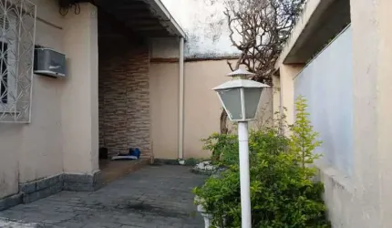 Casa com 2 quartos à venda na Rua Tomás Rufino, Bangu, Rio de Janeiro, 300 m2 por R$ 440.000