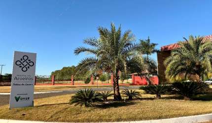 Lote com vista privilegiada em condomínio de chácaras