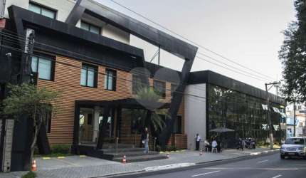 Loja Comercial à Venda 1389m²| Pronta para Academia com Piscina em Santana