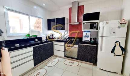 Sobrado com três dormitorios no Condominio Reserva Real - Paulínia - SP