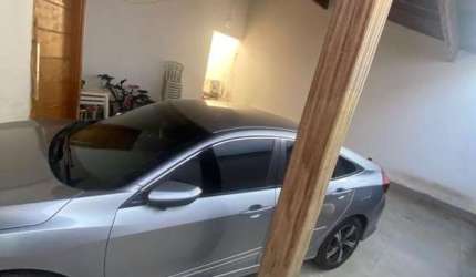 Casa para Venda em Uberlândia, Planalto, 3 dormitórios, 1 suíte, 2 banheiros, 3 vagas