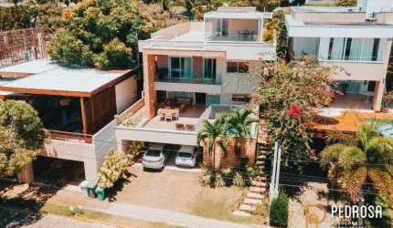 Casa no Porto Brasil - 370 m2 - 4 suítes - Mobiliada - Vista Mar extraordinária - Escriturada