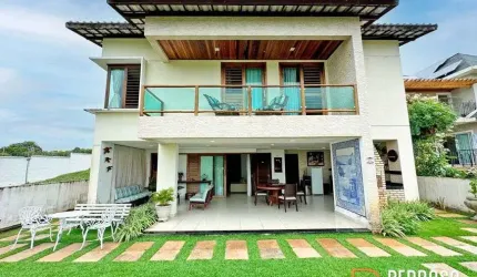 Casa com 298 m2 - 4 suítes - Área Gourmet - Vila dos Lagos (P. negra) - 4 vagas - Financiavel