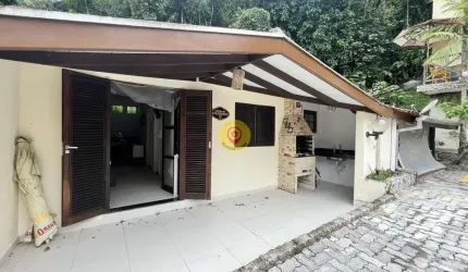 Casa em condomínio na praia de Juquehy, São Sebastião/SP
