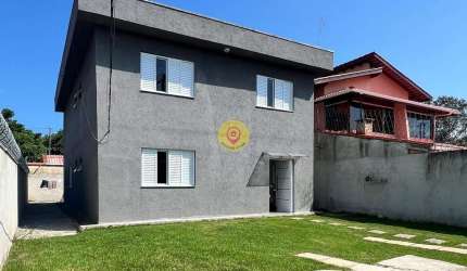 Casa a 250 Metros da Praia – Conforto e Vista Parcial do Mar