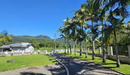 Casa a Venda no Bairro Schroeder I em Schroeder