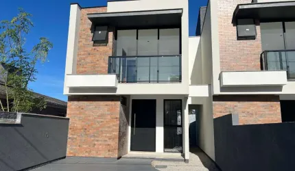 Casa com 3 quartos à venda na Rua Hamilton Ferreira, 256, Areias, São José por R$ 690.000