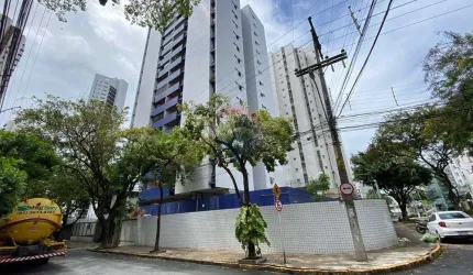 Seu Refúgio em Boa Viagem: Conforto e Praticidade a Passos da Praia!
