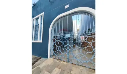 'Casa Moderna na Rua do Cupim, 150: Conforto e Conveniência'