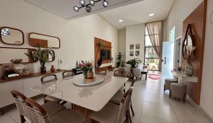 Casa no Damha Terrea, com 3 suites + escritorio, quintal e piscina (LInda)
