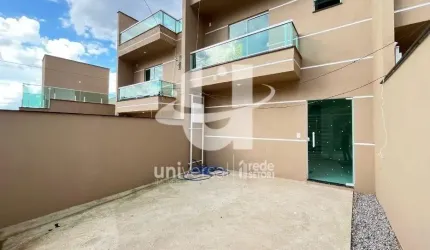Casa com 2 quartos à venda, 180 m² por R$ 420.000