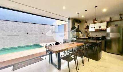 Casa com 4 quartos à venda, 340 m² por R$ 2.290.000 - Estrela Alta - Juiz de Fora/MG