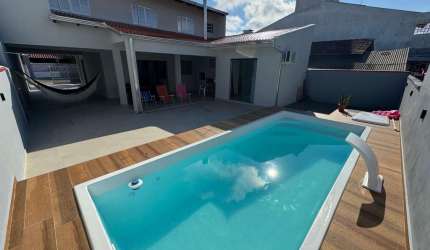 CASA AVERBADA NA PRAIA DA ENSEADA, SÃO FRANCISCO DO SUL/SC | FINANCIA | 250 M DA PRAIA