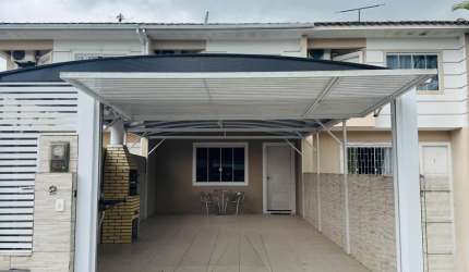 Casa com 2 quartos à venda na Avenida Valdemar Schmidt, 256, Forquilhas, São José, 80 m2 por R$ 390.000