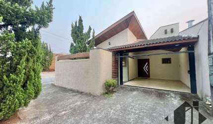 Casa com 2 dormitórios à venda, 185 m² por R$ 900.000 - Quiririm - Taubaté/SP