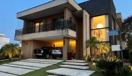 Casa com 3 dormitórios à venda, 490 m² por R$ 3.600.000,00 - Condomínio San Marco - Taubaté/SP