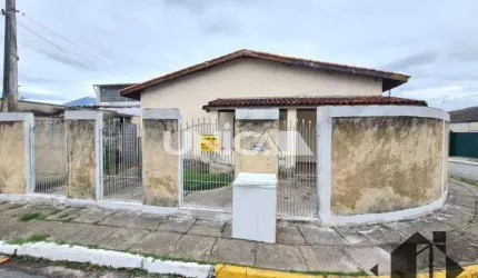Casa com 3 dormitórios à venda, 176 m² por R$ 380.000,00 - Jardim Jaraguá - Taubaté/SP