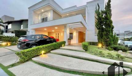 Casa com 4 dormitórios à venda, 400 m² por R$ 3.400.000,00 - Condomínio Terras de San Marco - Taubaté/SP