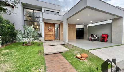 Casa com 3 dormitórios à venda, 192 m² por R$ 1.190.000,00 - Campos do Conde Chambord - Tremembé/SP