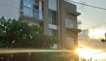 APARTAMENTO COM 01 DORMITÓRIO – PONTAL DO PR -