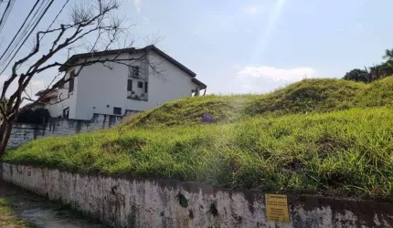 TERRENO A VENDA NO PARQUE DOS PRÍNCIPES
