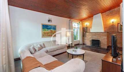 Casa a venda no Jardim das Vertentes/ Vila Sônia, uso residencial ou comercial com 265m²AC,m terreno 307m², em Zona Z2, próximo ao metro Vila Sônia.